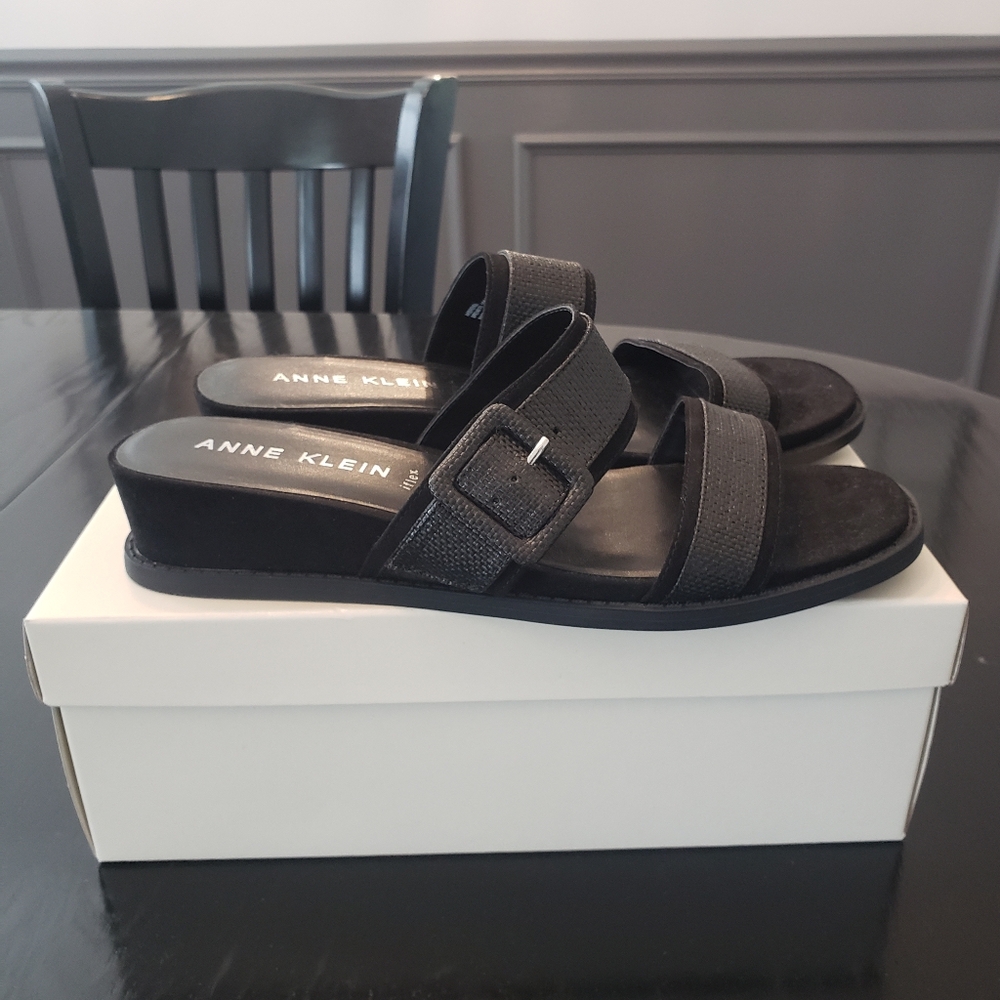 Anne Klein Flex wedge heel Black with Buckle Accent
